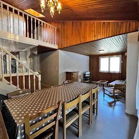 Belmont 26 - Duplex Centre Apartment